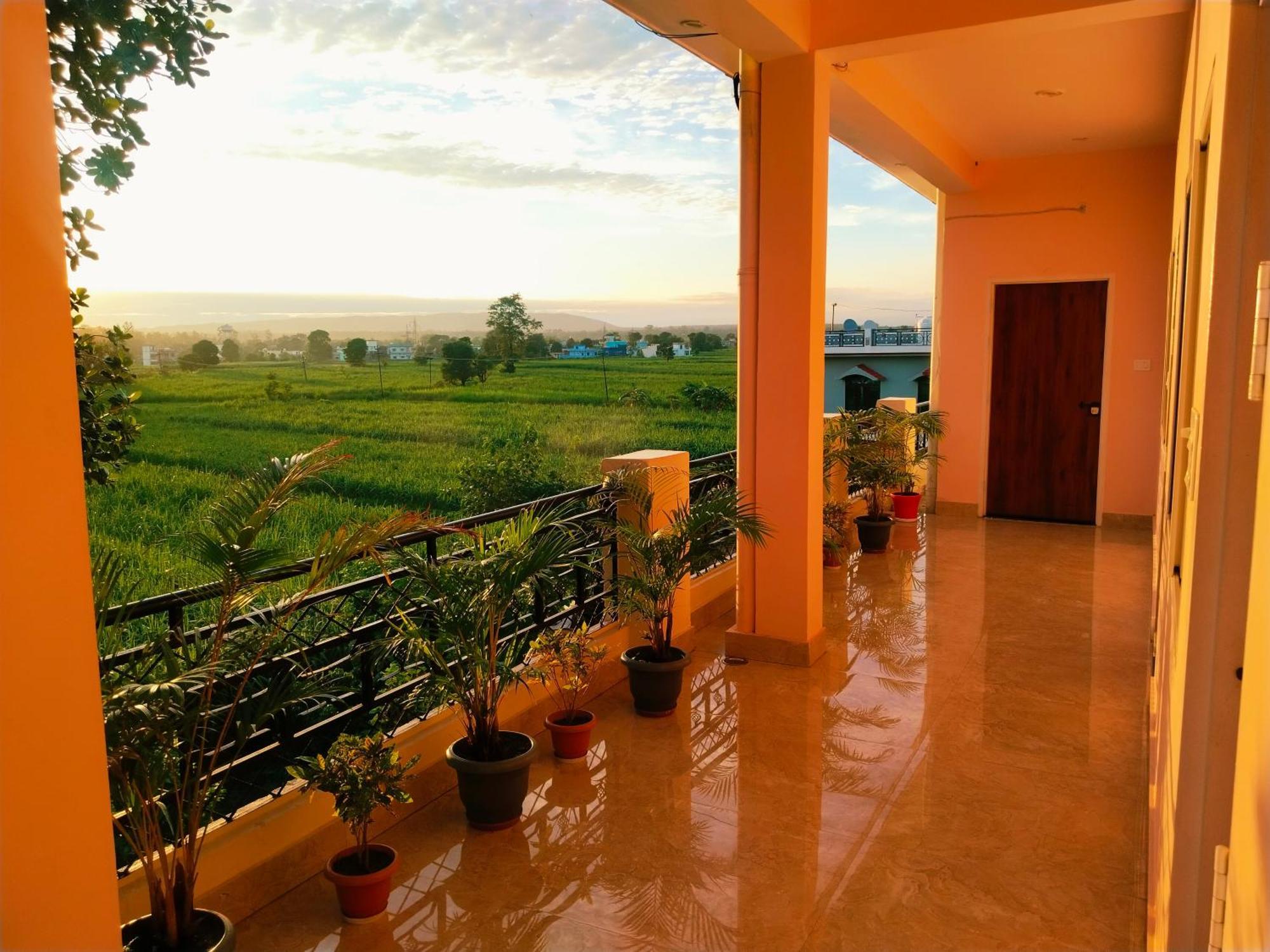 Airport Luxury Nature Valley Homestay Doiwala Exterior photo